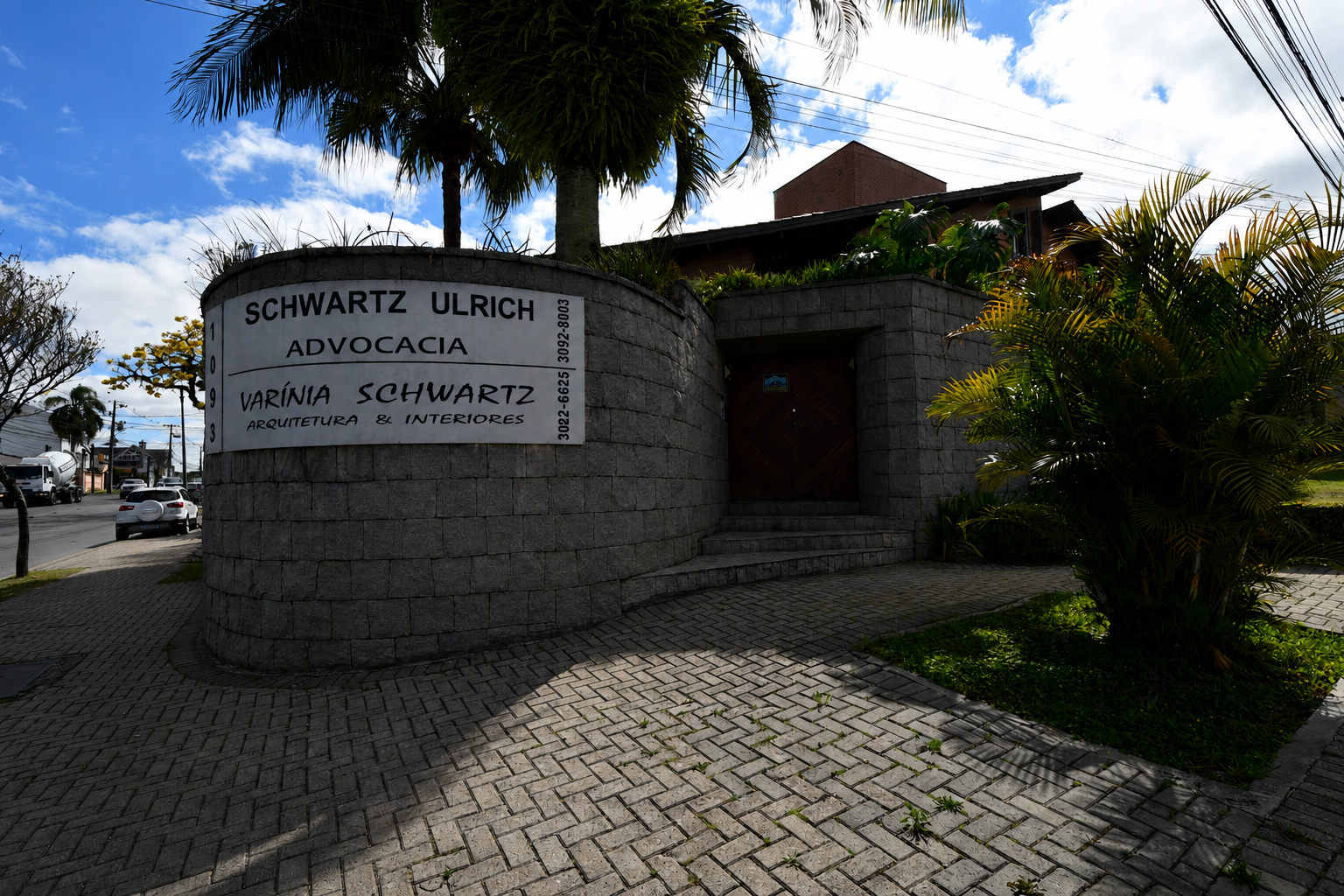 Interior do escritório Schwartz Ulrich Advocacia em Curitiba